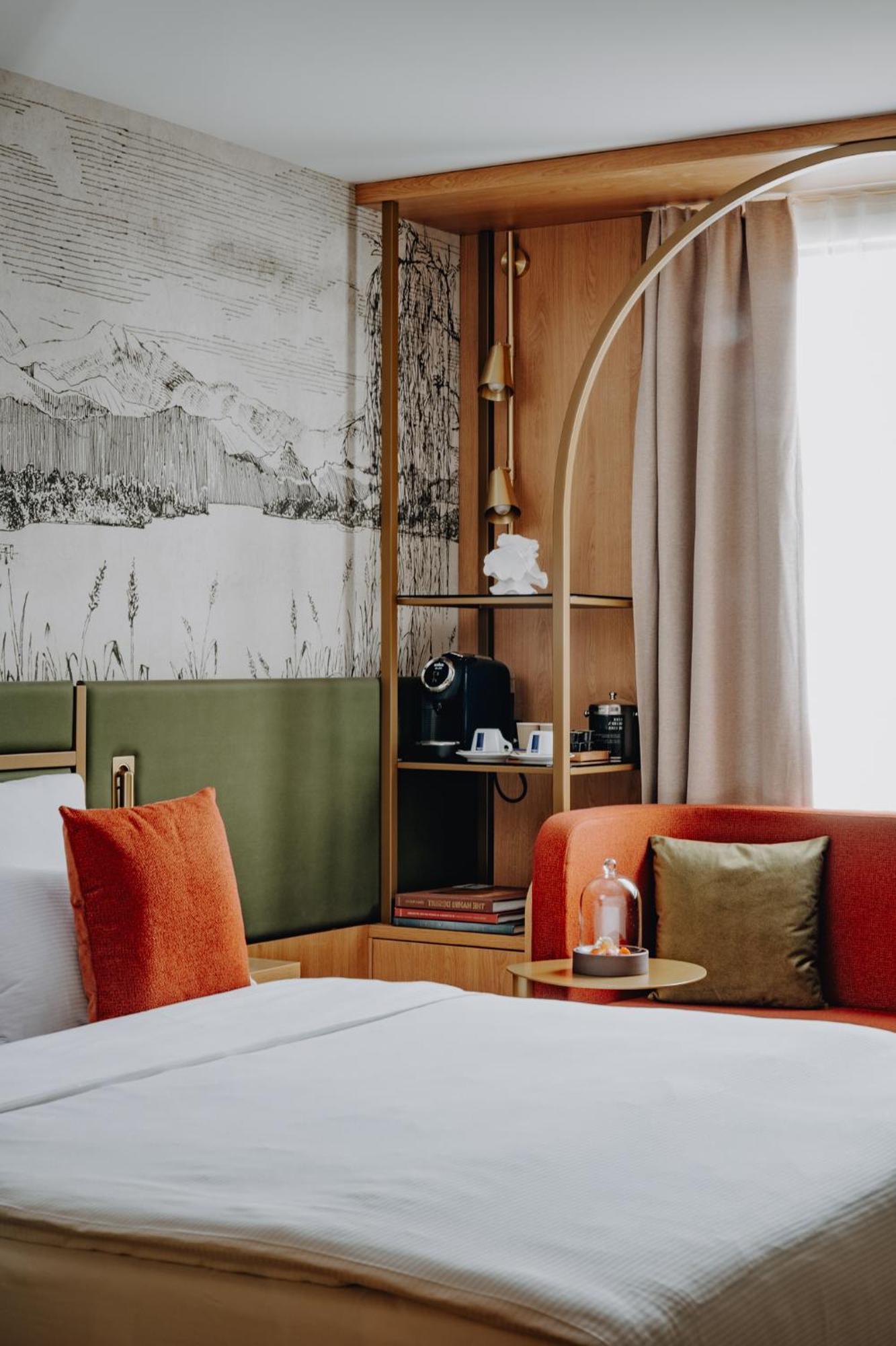 Hotel Ameron Flora 4*